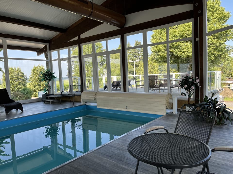 Pool Indoor