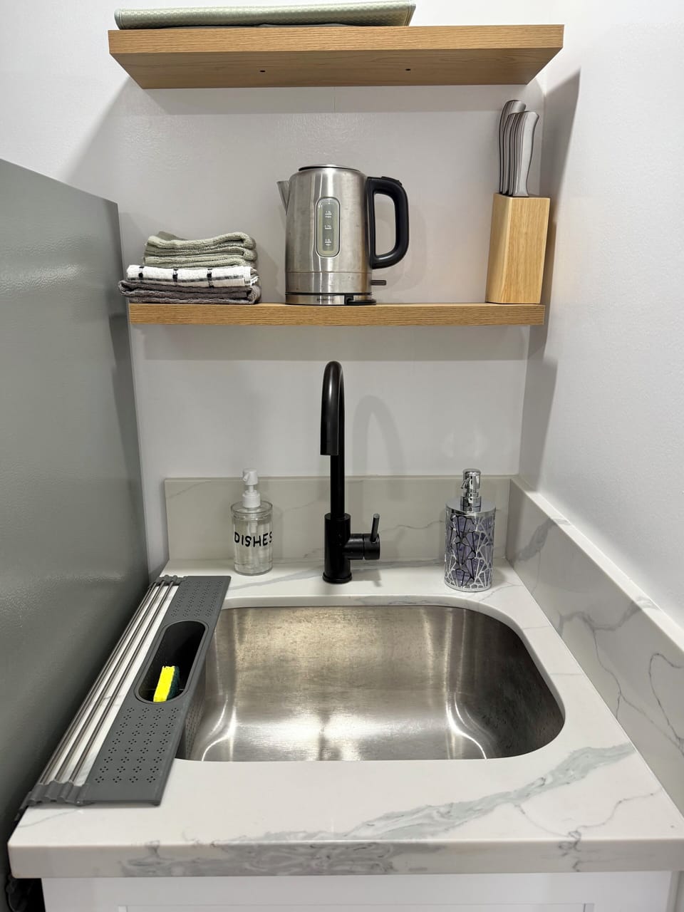 Kitchen sink