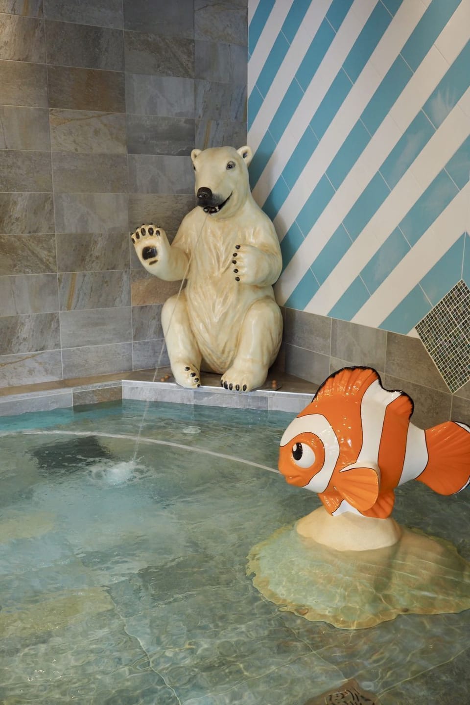 Pool Indoor