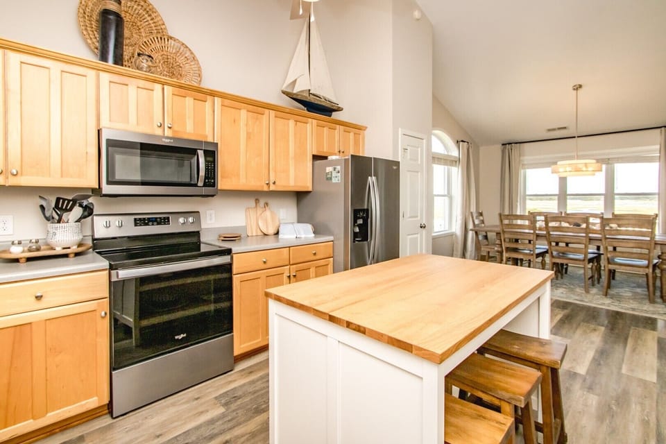 Kitchen II