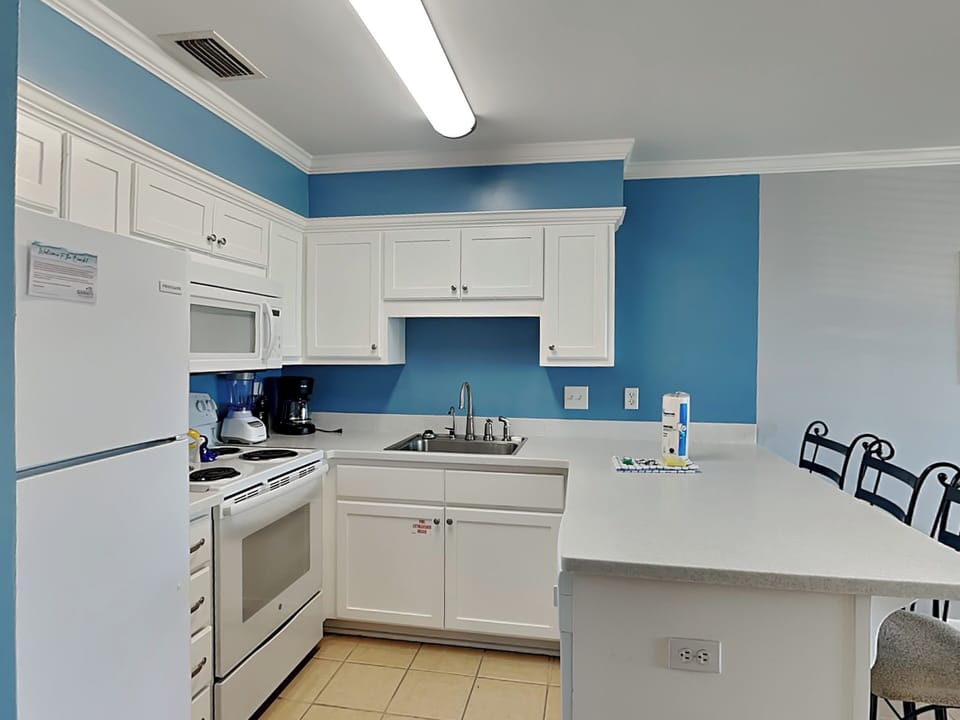 Kitchen - Modern Appliances