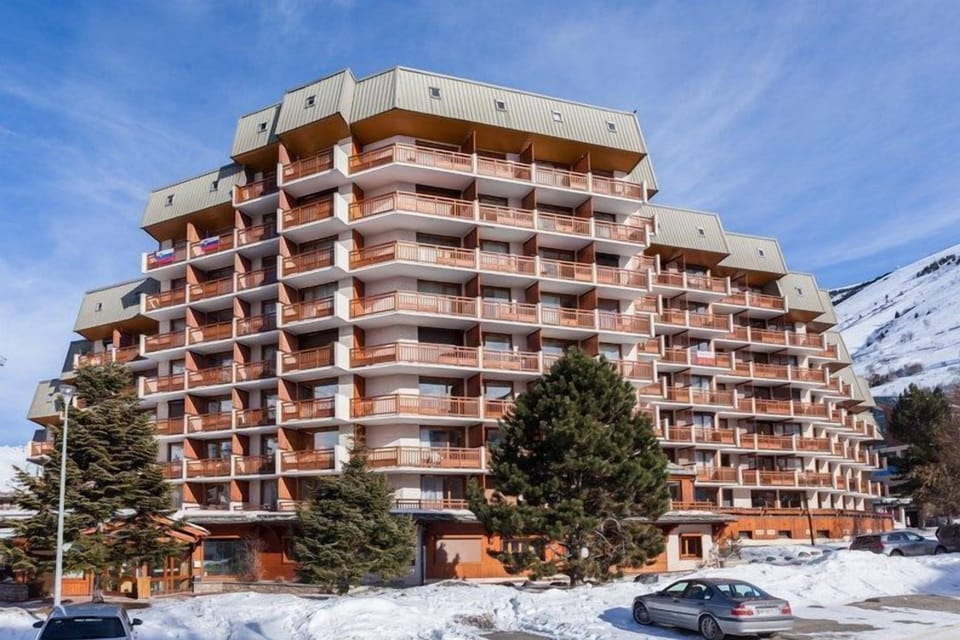 Experience the picturesque atmosphere at this amazing property.