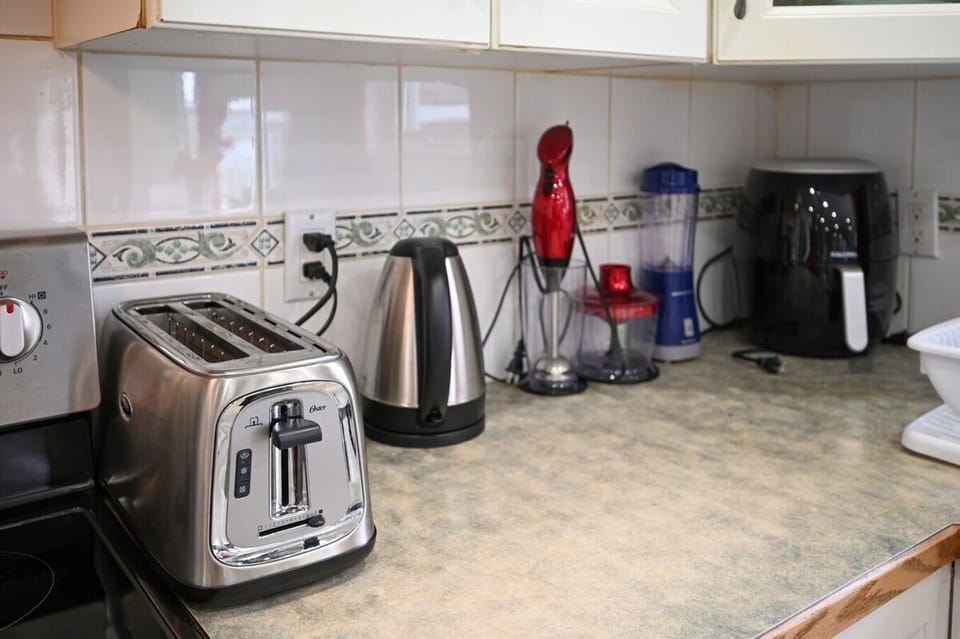 All major small kitchen appliances available for your cooking convenience. 