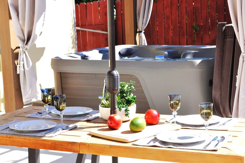 Prepare an Afternoon Picnic