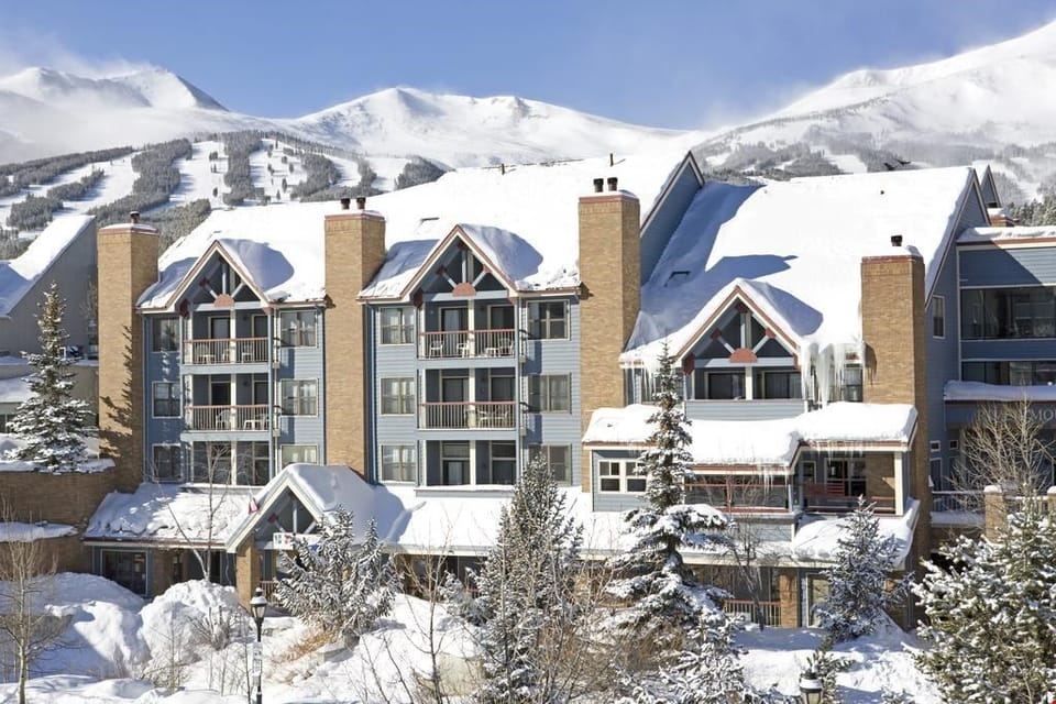 The surrounding area provides  breathtaking mountain views.