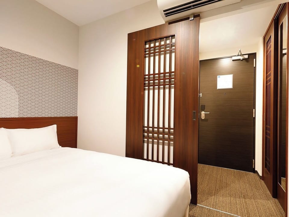 [Semi-double room/13m2]