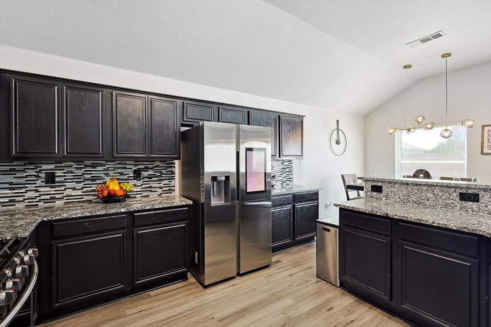 Bright, open concept kitchen and dining area
