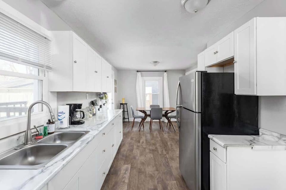 Our kitchen features new stainless steel appliances, fully stocked for the chefs of your group :)