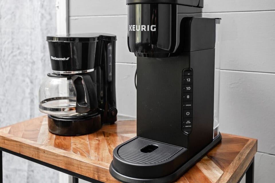 Brew your morning coffee on the go, or a full pot to take your mornings slow.