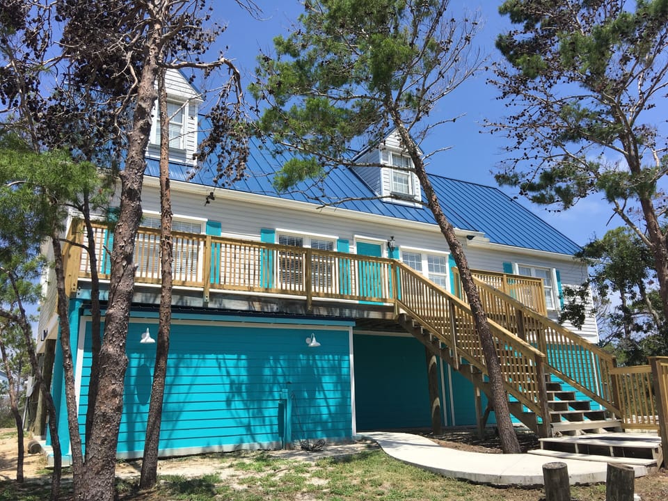 Front of Amelia By The Bay