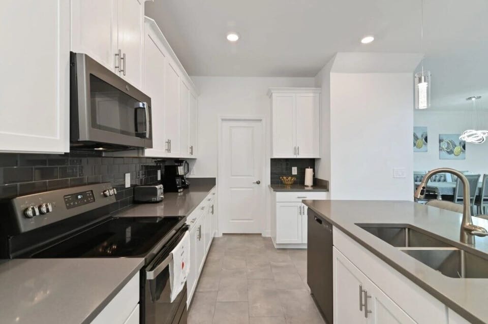 10-Kitchen3