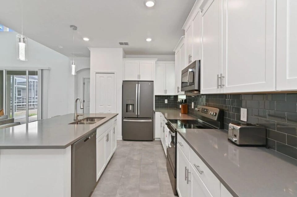 9-Kitchen2