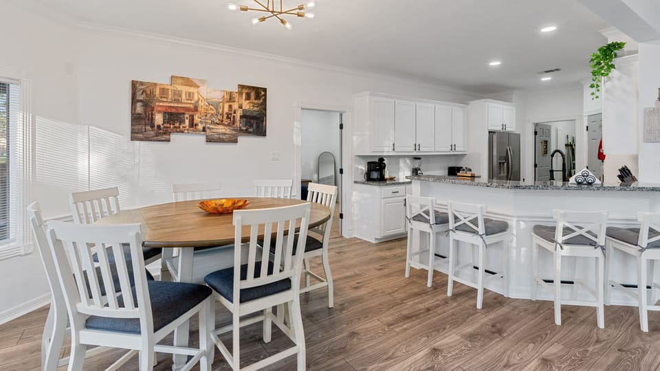 Dining Room, Dining Table, Furniture, Indoors, Table