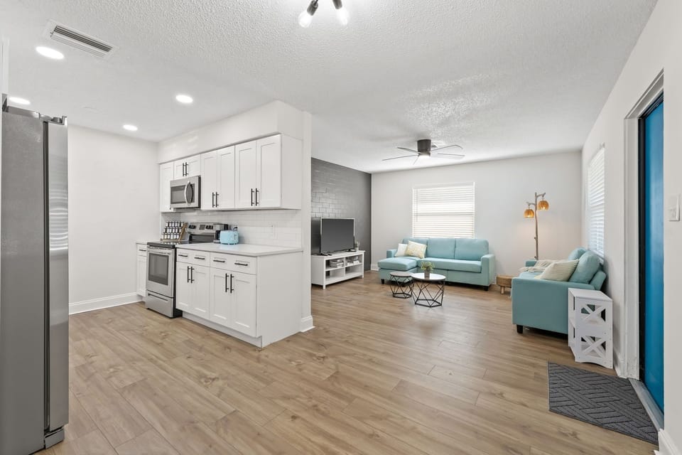 Indoors, Home Decor, Floor, Flooring, Furniture