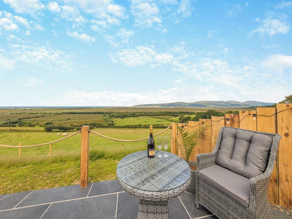 Outdoor | Leri - Glampio Ger Y Gors Glamping, Talybont, near Borth