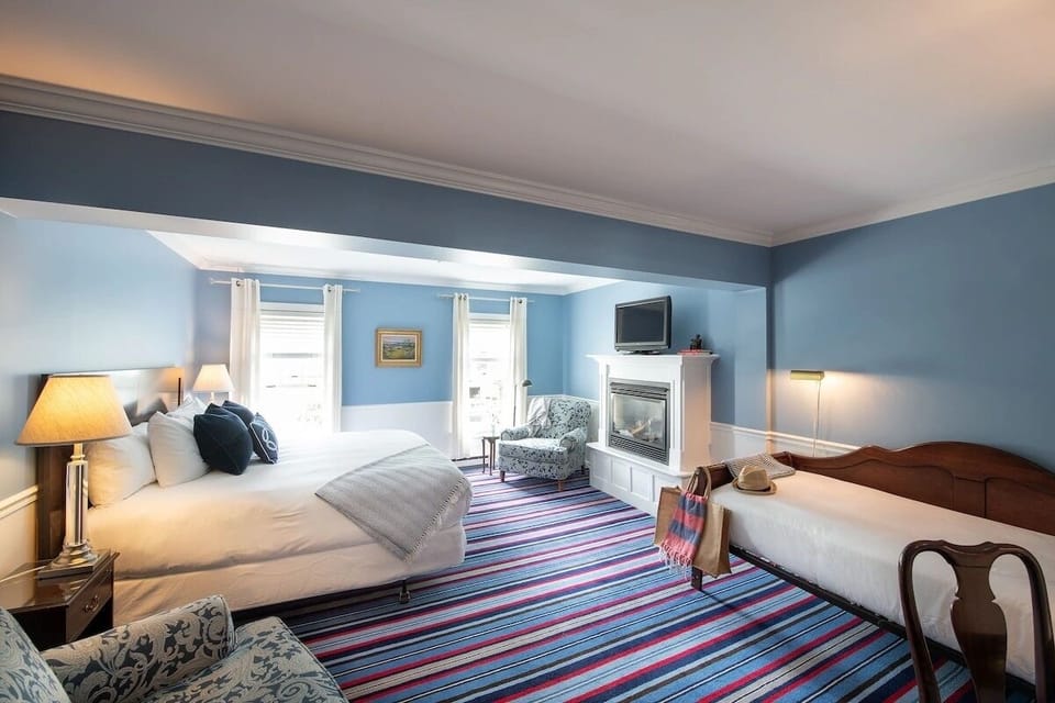 King size bed