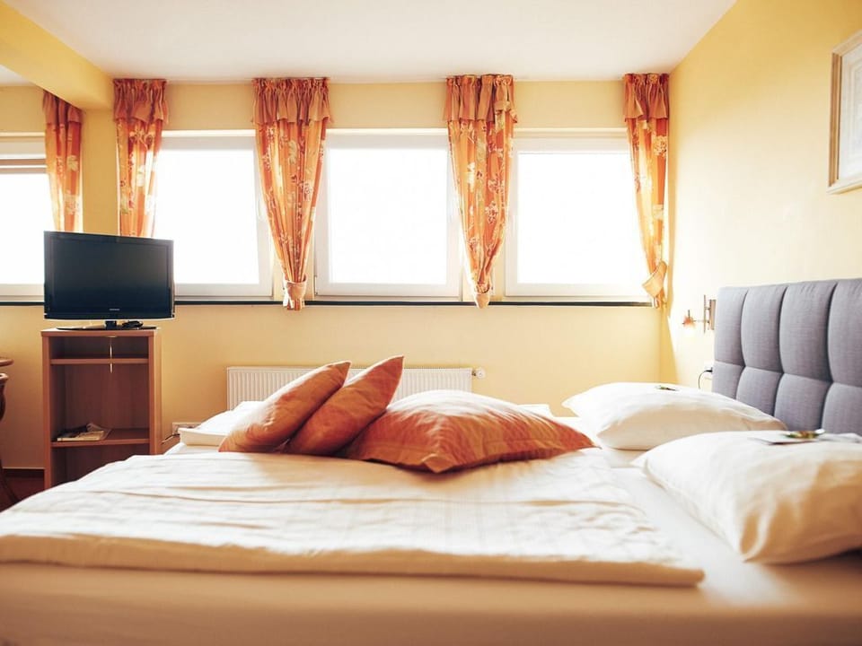 Cuddle nest incl. half board - FETZ - Das Loreley Hotel House in Rhein-Hunsrück-Kreis