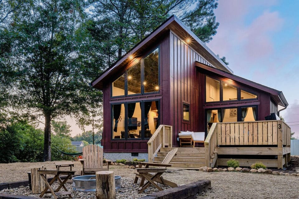 Welcome to The Bear at The Hideout Hotel!