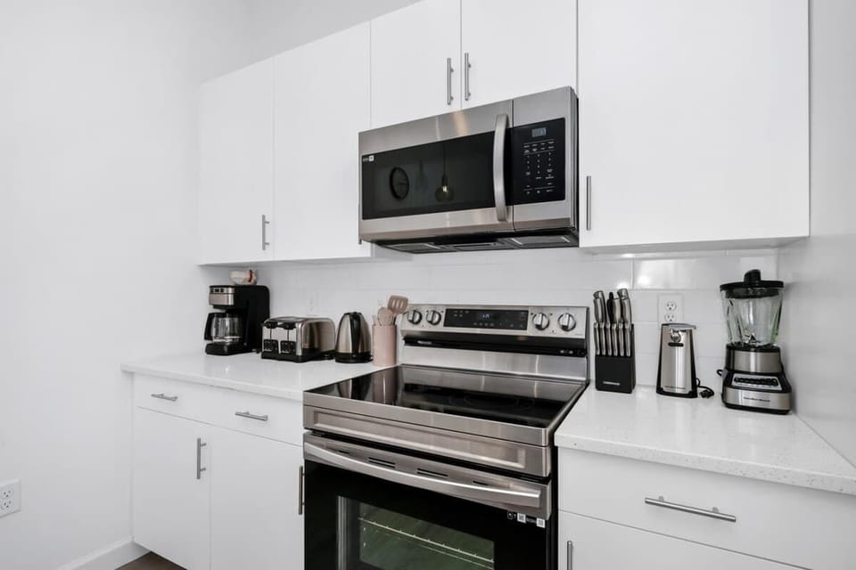 Cook up a feast in the fully equipped kitchen, featuring modern appliances and all the essentials.