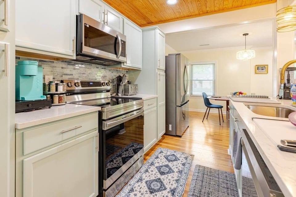 Kitchen (2)