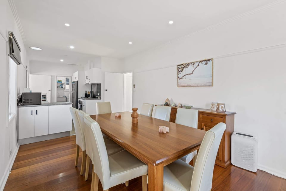 Dining Area/Kitchen