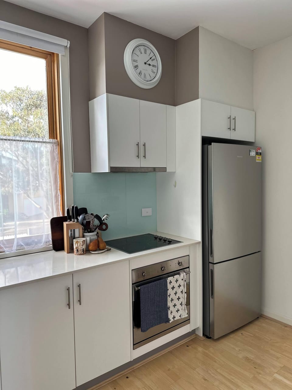 Villa 11 South Shores Resort, Normanville - kitchen area