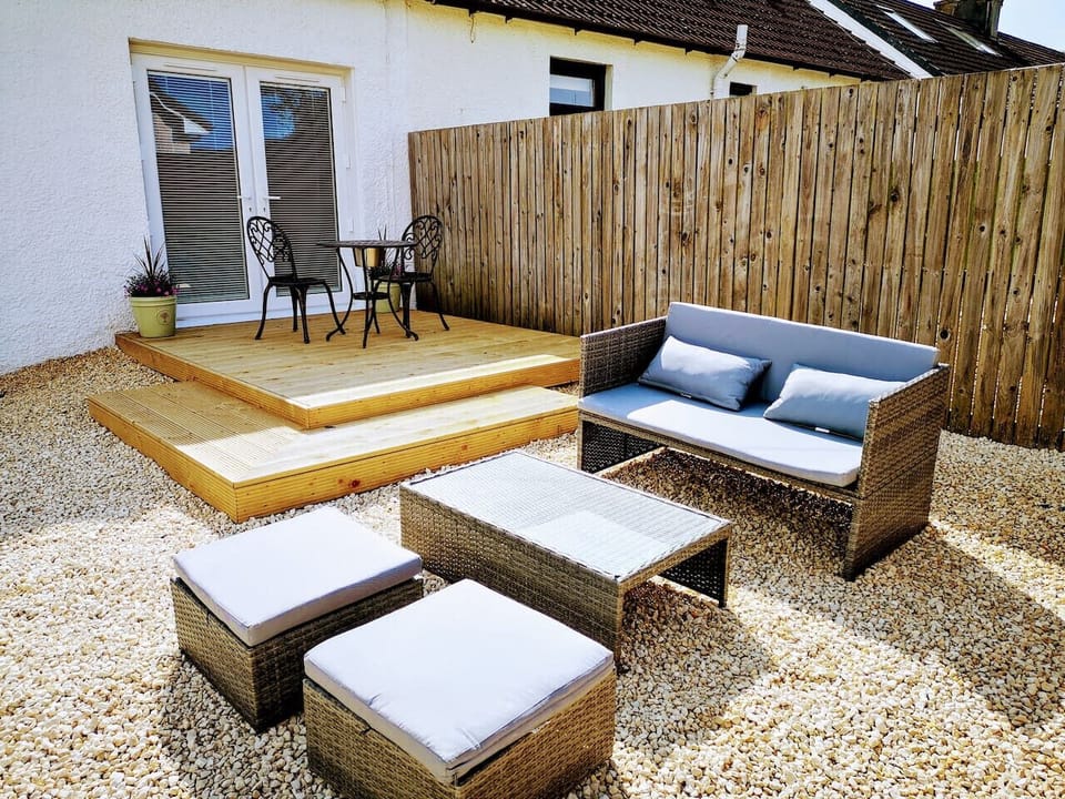 Rear private garden