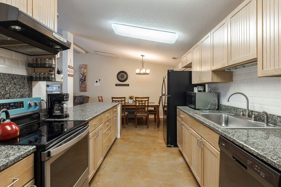 The20Buckskin20Lodge20-20Kitchen202-Vrbo