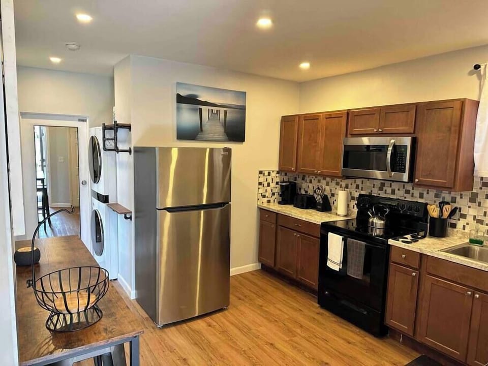 A4b70fb6 ef3a 4474 af40 837959cfc4ee