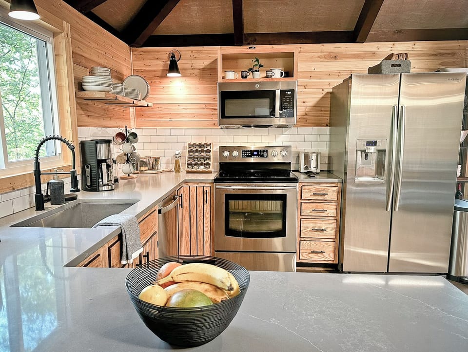 Fully Stocked Kitchen