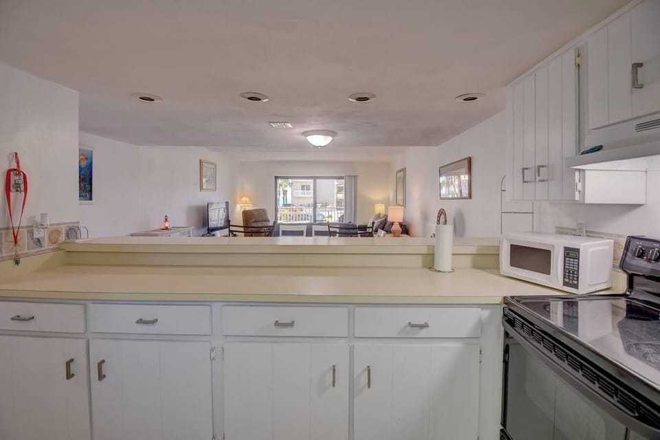 3800 S. Atlantic Ave (26)