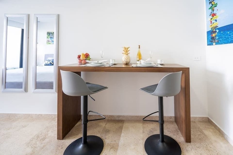 Kitchen bar and dining for two