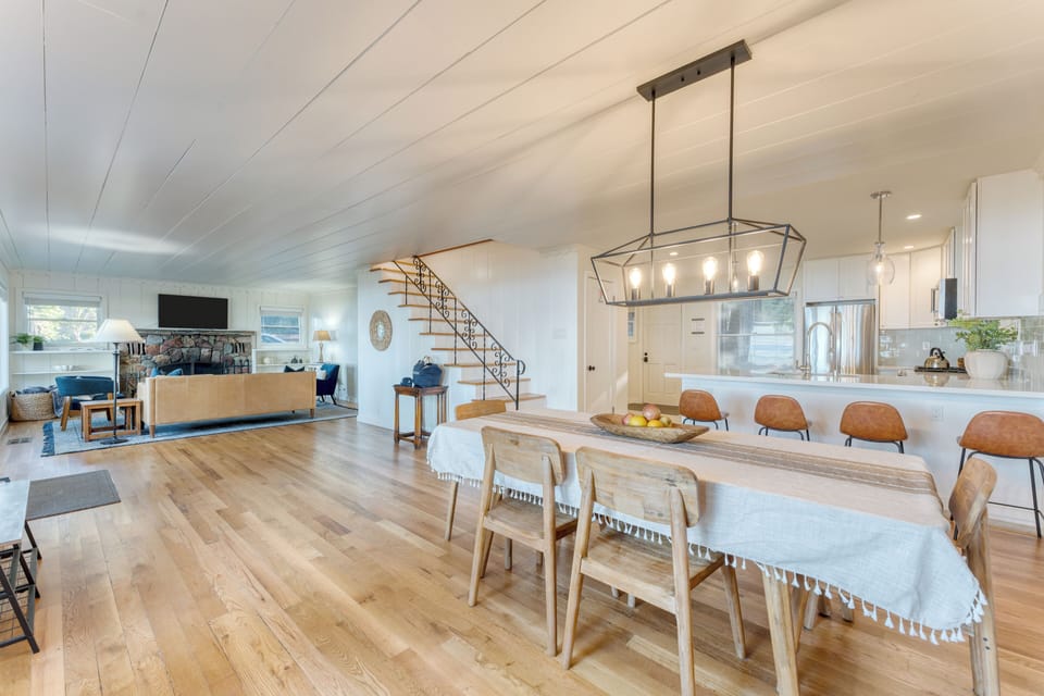 Dining area.