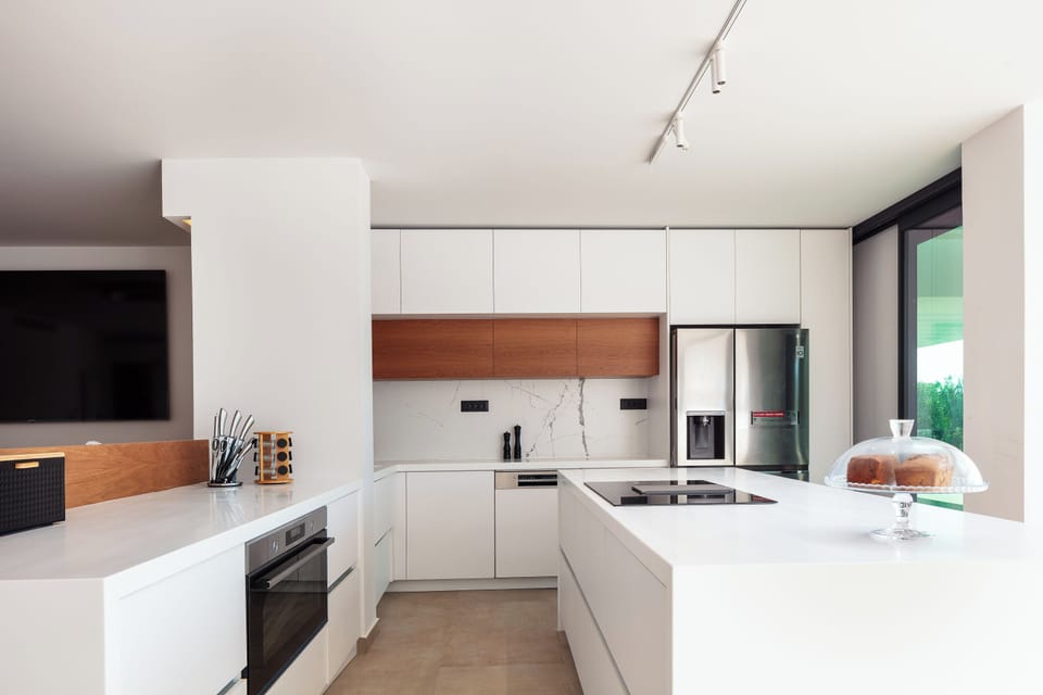 The fully equipped kitchen makes a self-catered holiday seem effortless