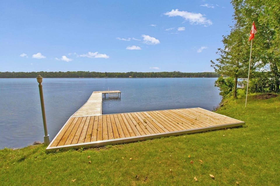 Waterfront & Swimming Area