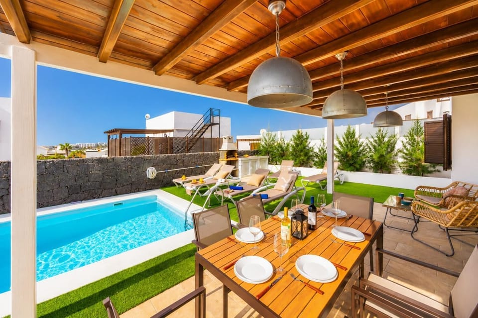 Sheltered terrace area
