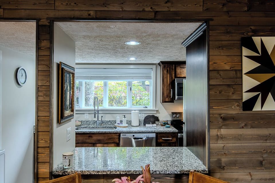 Dinning / Kitchen (1)