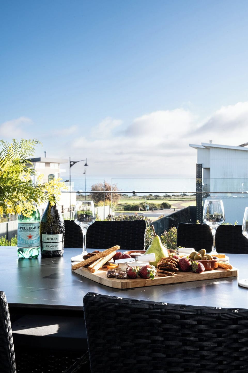 Unwind as the sun sets over Corio Bay and you enjoy a glass of wine and cheese 