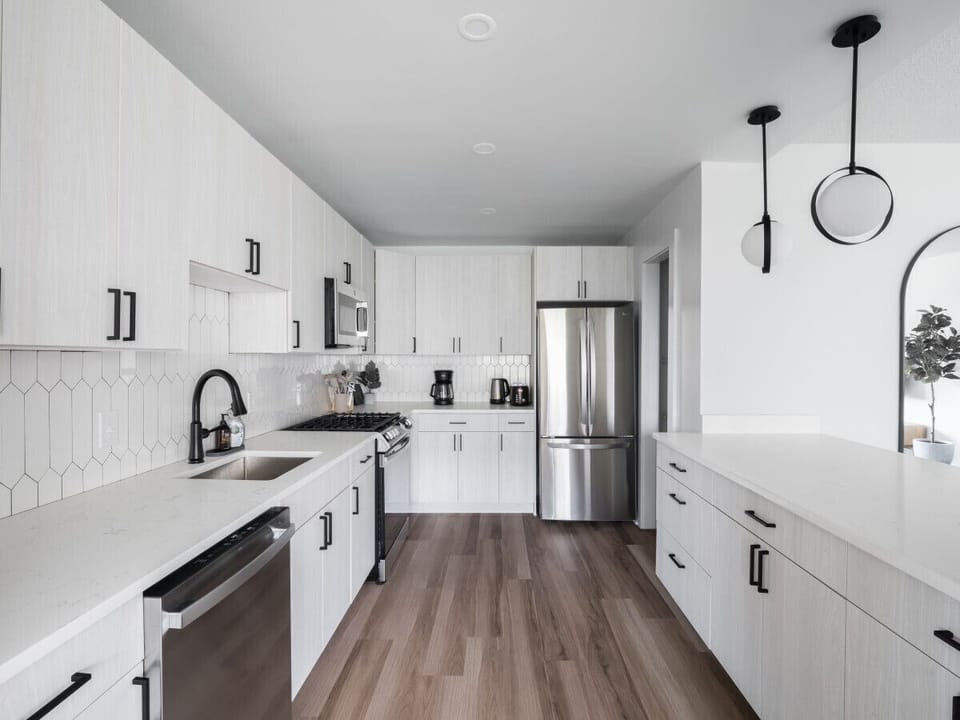 You’ll love preparing meals in this fully equipped kitchen, designed with all the appliances and utensils you need for a comfortable, home-like experience.