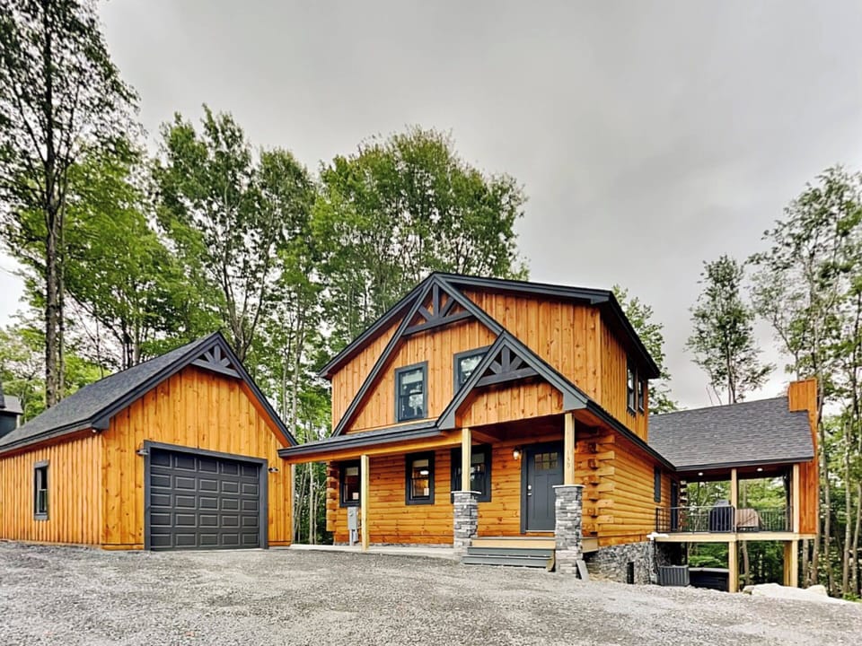 Welcome to The Pour House!