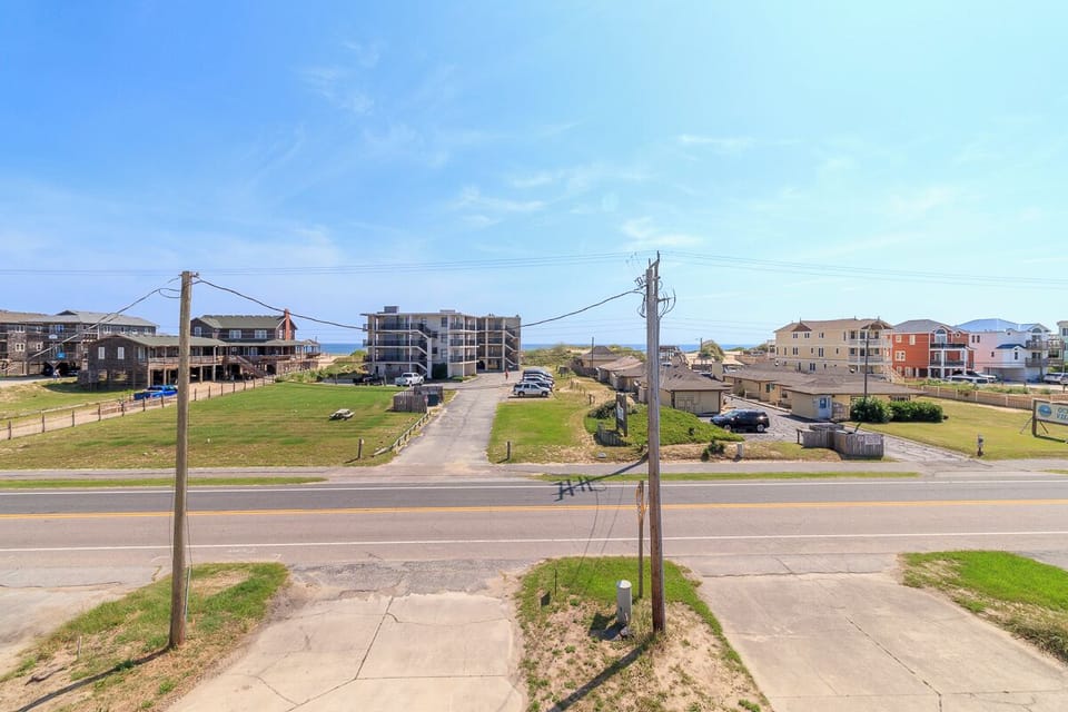 Top Level Front Deck View