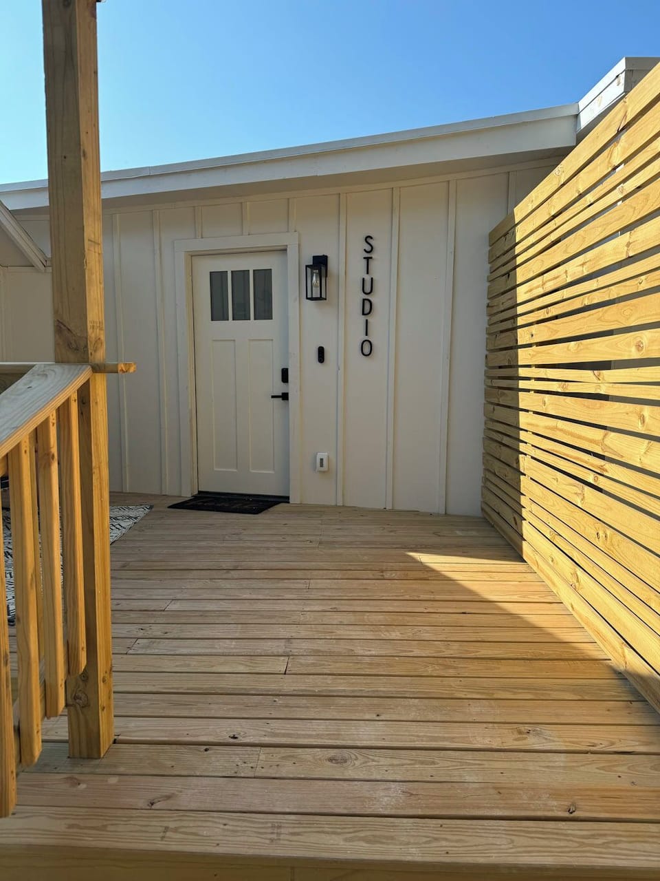 Private entrance