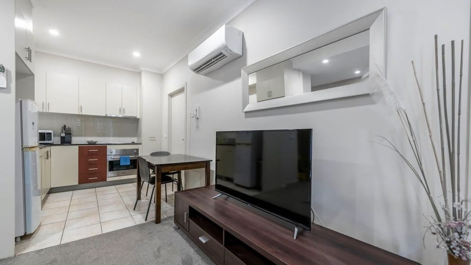 A bright and connected living environment