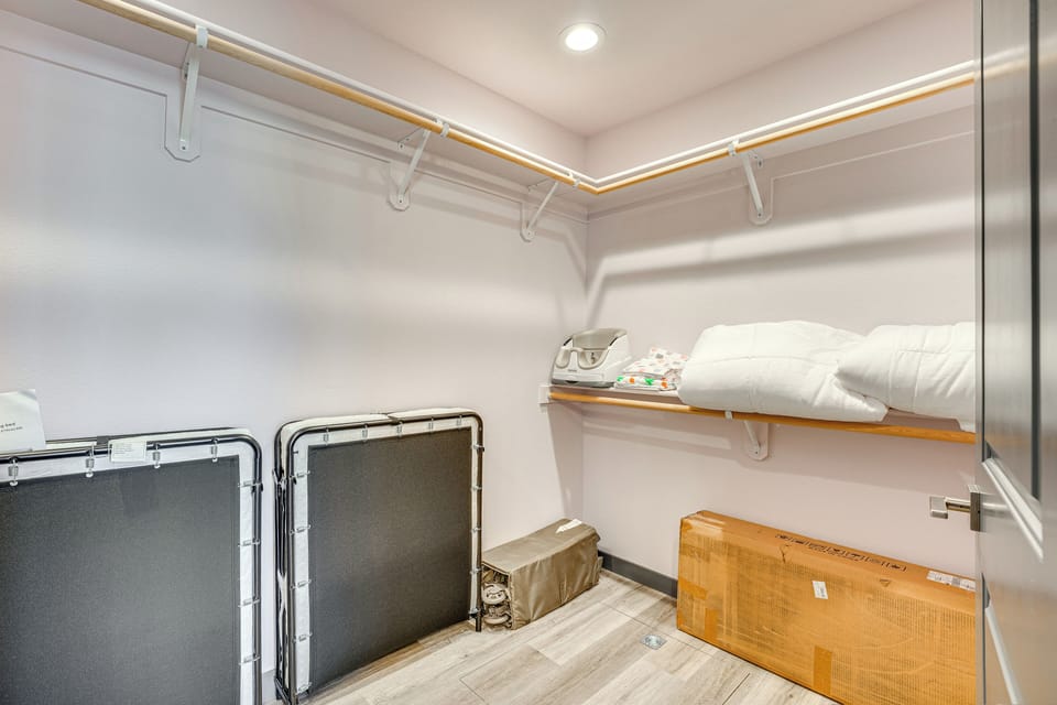 Walk-In Closet