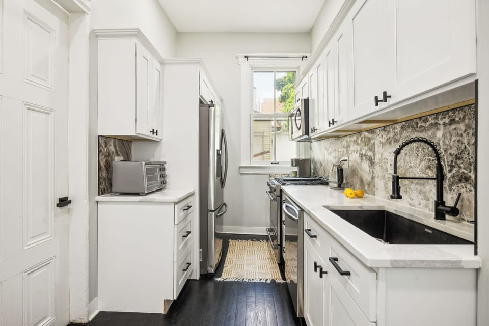 Elegant and modern kitchen.