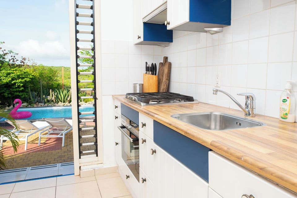 Kitchen (1)