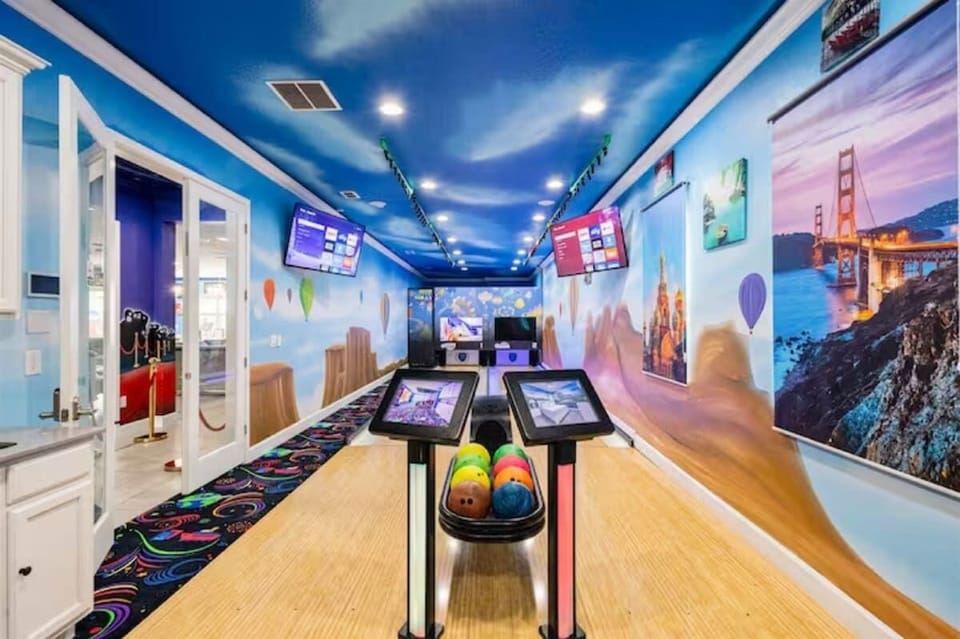Super Fun Bowling Area