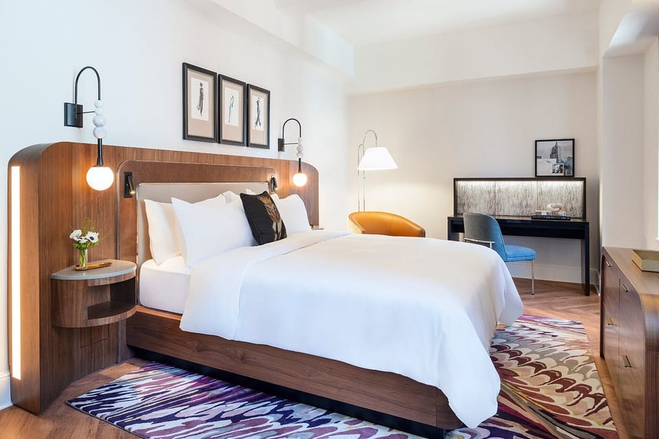 Unit with King bed. Exact unit will be assigned upon arrival. Views, colors, and decor may vary.