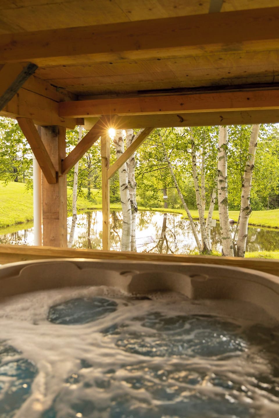 Outdoor spa tub