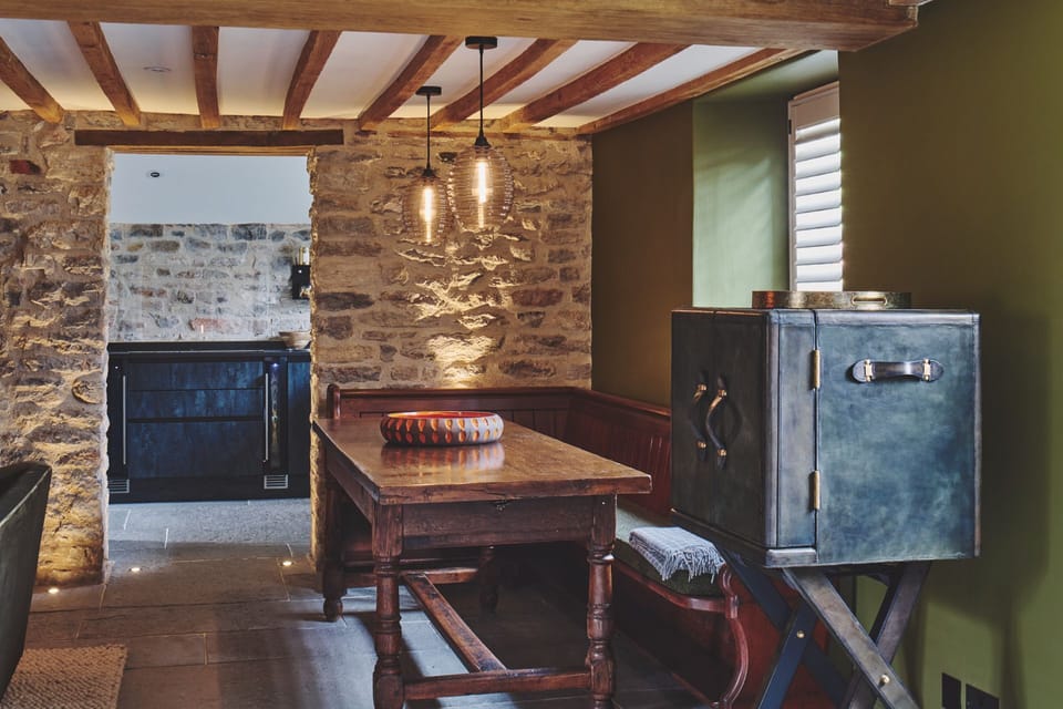 The dining table at Puddle Duck Cottage, Somerset